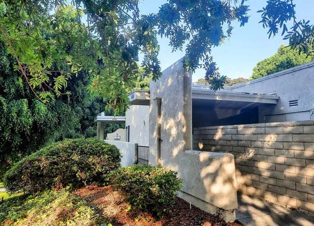 Photo of 2233 Via Puerta, Laguna Woods, CA 92637