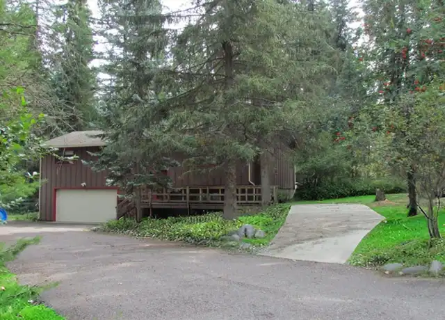 Property at 215 Emerald Dr, Whitefish, MT, 59937, 3 beds, 2 baths, [object Object]