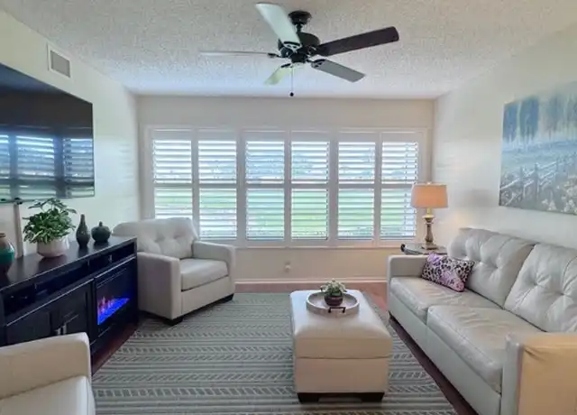 Property at 3 Plantation Dr #105, Vero Beach, FL, 32966, 1 bed, 1 bath, [object Object]