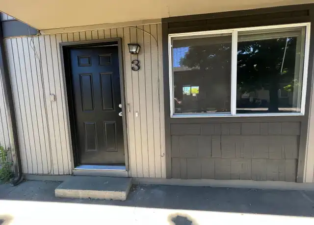 Property at 131 NW Deer St Unit 3, Prineville, OR, 97754, 2 beds, 1 bath, [object Object]
