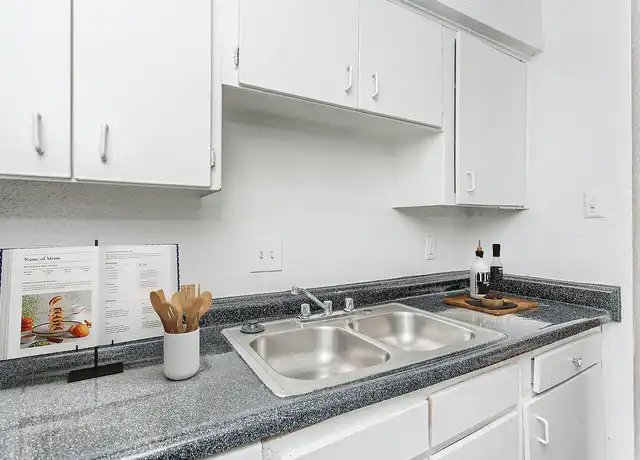 Property at Valencia at Spring Branch - 9550 Long Point Rd, Houston, TX, 77055, 1-4 bed, 1-2 bath, [object Object]