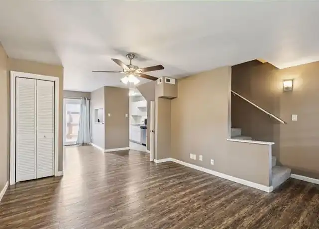 Property at 4039 Cole Ave #106, Dallas, TX, 75204, 2 beds, 1.5 baths, [object Object]