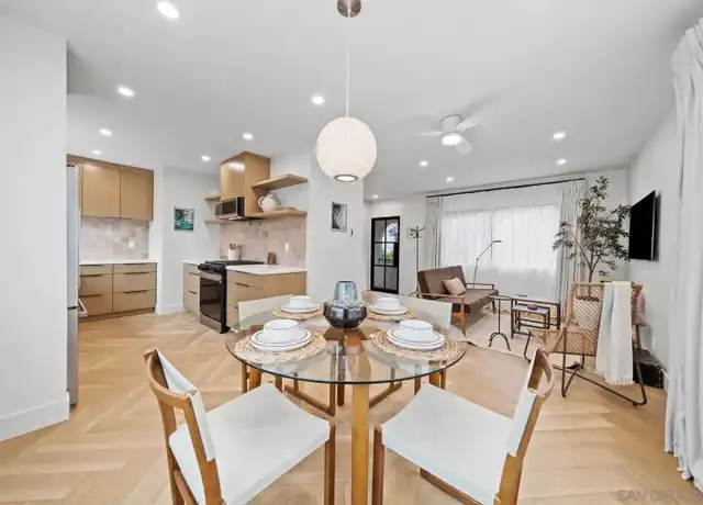 Property at 7374 Bishops Ln, La Jolla, CA, 92037, 2 beds, 1 bath, [object Object]