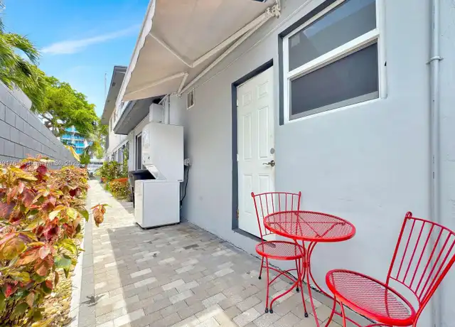 Property at 320 Hendricks Isle Unit 4, Fort Lauderdale, FL, 33301, 1 bed, 1 bath, [object Object]