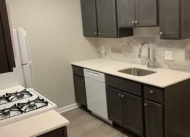 Property at Longwood Manor - 2401 Hoffnagle St, Philadelphia, PA, 19152, 1 bed, 1 bath, [object Object]
