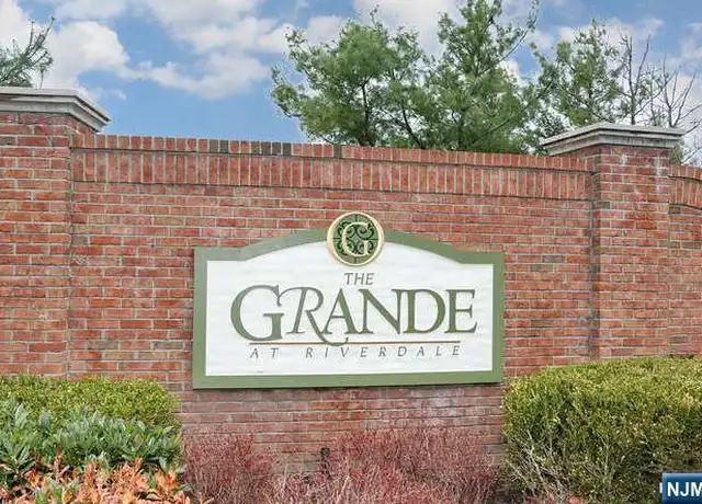 Property at 6416 Brookhaven Ct #6416, Riverdale, NJ, 07457, 1 bed, 1 bath, [object Object]