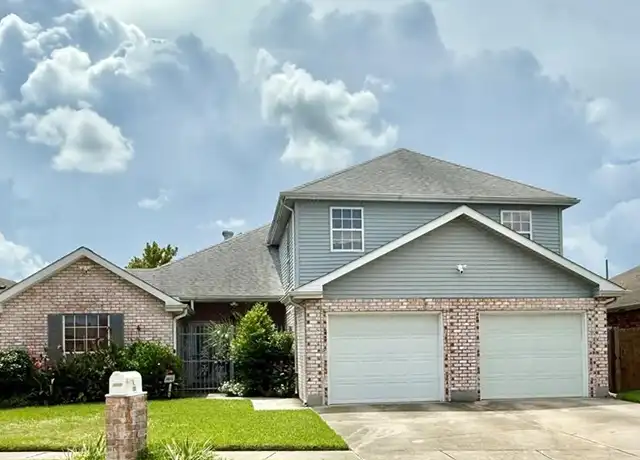 Property at 1008 Parc Helene Dr, Marrero, LA, 70072, 3 beds, 2 baths, [object Object]