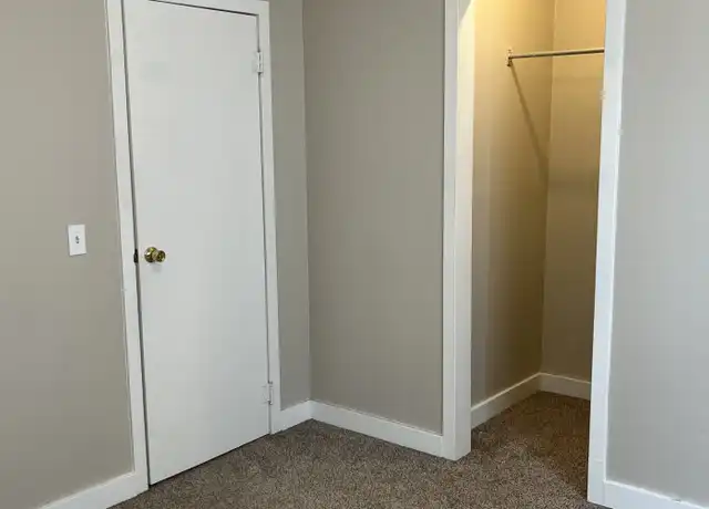 Property at 21 Gibson Ave, Fremont, MI, 49412, 2 beds, 1 bath, [object Object]