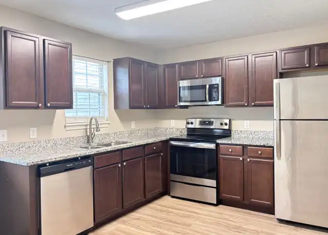 Property at 100 Crimson Creek Dr Unit 602A, Elizabethtown, KY, 42701, 3 beds, 2 baths, [object Object]