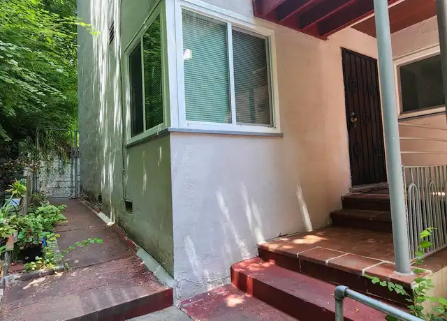 Property at 3009 Park Blvd Unit 1, Oakland, CA, 94610, 2 beds, 1 bath, [object Object]