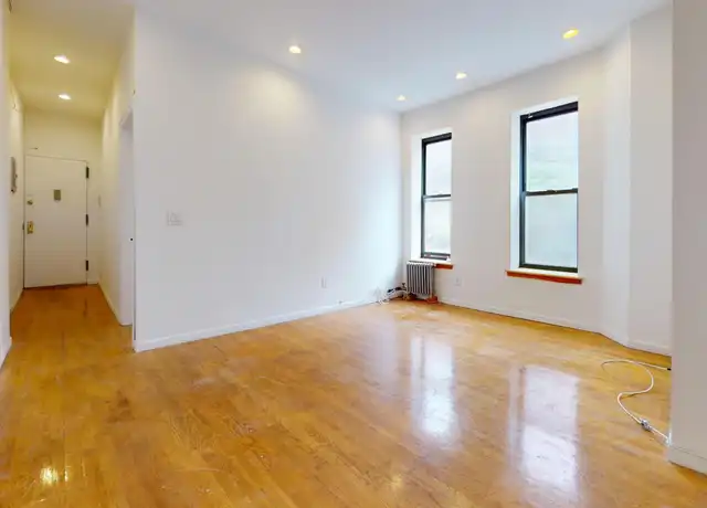 Property at 188 2nd Ave Unit 9, New York, NY, 10003, 3 beds, 1 bath, [object Object]