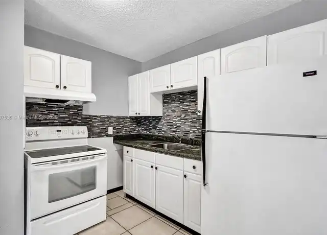 Property at 5316 NW 24th Ct #80, Lauderhill, FL, 33313, 2 beds, 1 bath, [object Object]