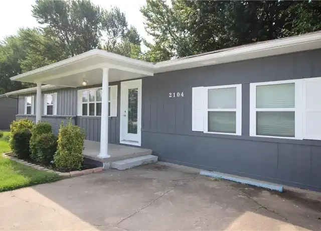 Property at 2104 SE 14th St, Bentonville, AR, 72712, 6 beds, 2.5 baths, [object Object]