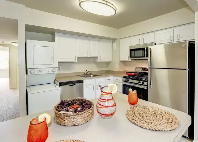 Property at Mayfair House - 2930 Cherry St, Falls Church, VA, 22042, 1-2 bed, 1 bath, [object Object]