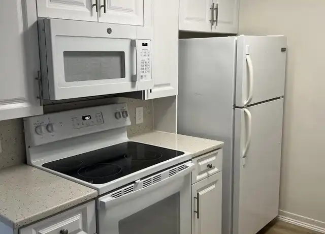 Property at 2072 Cornwall D, Boca Raton, FL, 33434, 1 bed, 1.5 baths, [object Object]