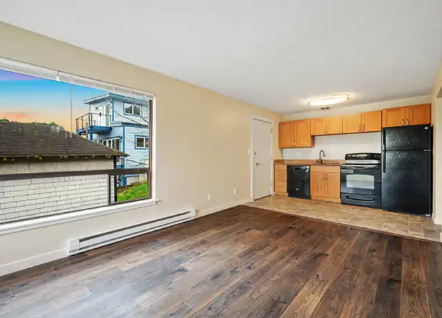 Property at 201 Aloha St #11, Seattle, WA, 98109, 1 bed, 1 bath, [object Object]