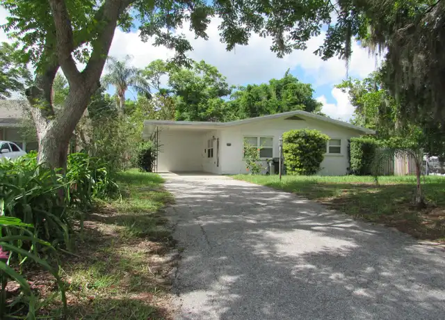 Property at 137 Linden St, Clermont, FL, 34711, 2 beds, 1 bath, [object Object]