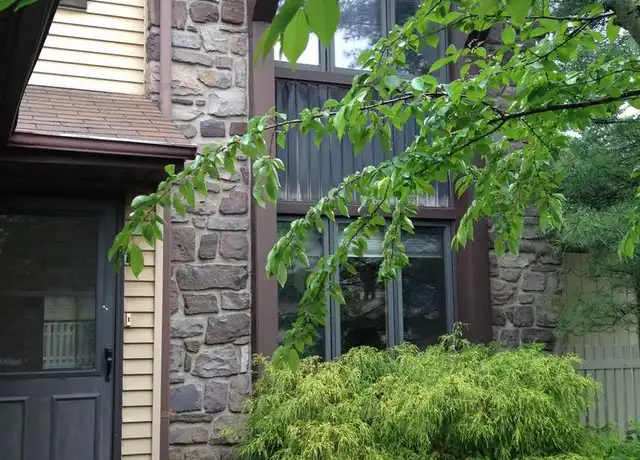 Property at 130 Granite Hill Ct, Langhorne, PA, 19047, 3 beds, 2.5 baths, [object Object]