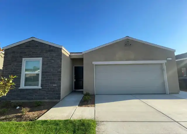 Property at 4275 Joaquin Ave, Clovis, CA, 93619, 3 beds, 2 baths, [object Object]