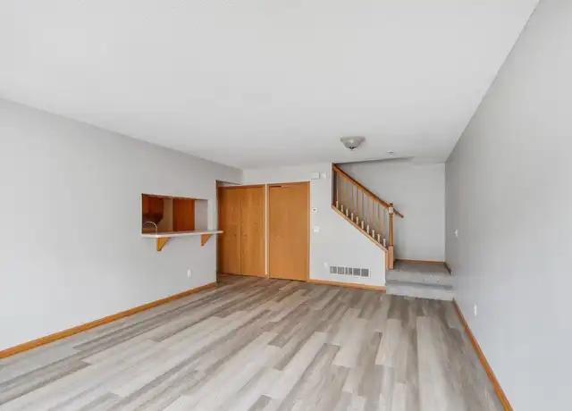 Property at 4220 Meghan Ln, Eagan, MN, 55122, 2 beds, 1.5 baths, [object Object]