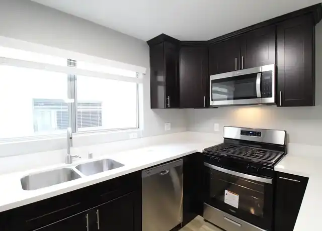 Property at Crenshaw Townhouse - 1327 Crenshaw Blvd, Los Angeles, CA, 90019, 0-3 beds, 1-2 bath, Contact for Price