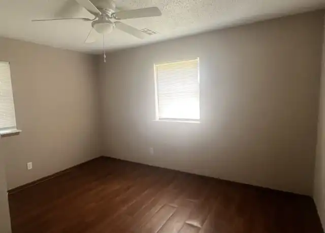 Property at 9429 NE 14th St, Oklahoma City, OK, 73130, 4 beds, 2 baths, [object Object]