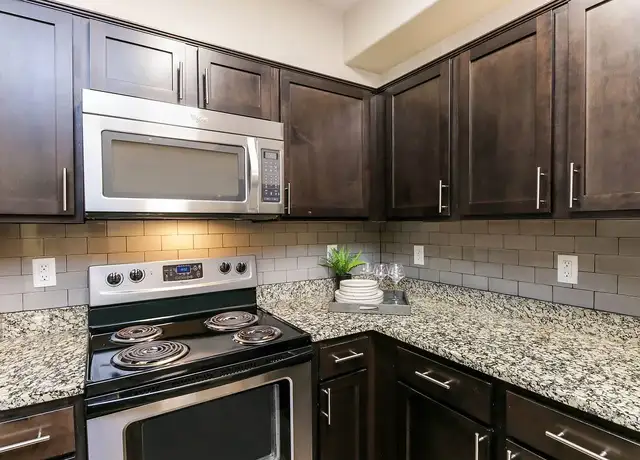 Photo of 10200 Giles St, Las Vegas, NV 89183