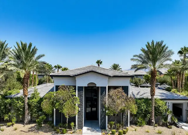 Photo of 10200 Giles St, Las Vegas, NV 89183
