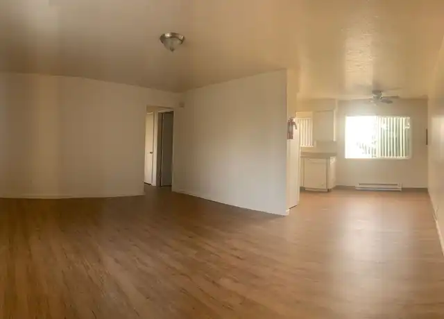 Property at 2627 SE 145th Ave Unit 2637, Portland, OR, 97236, 2 beds, 1 bath, [object Object]