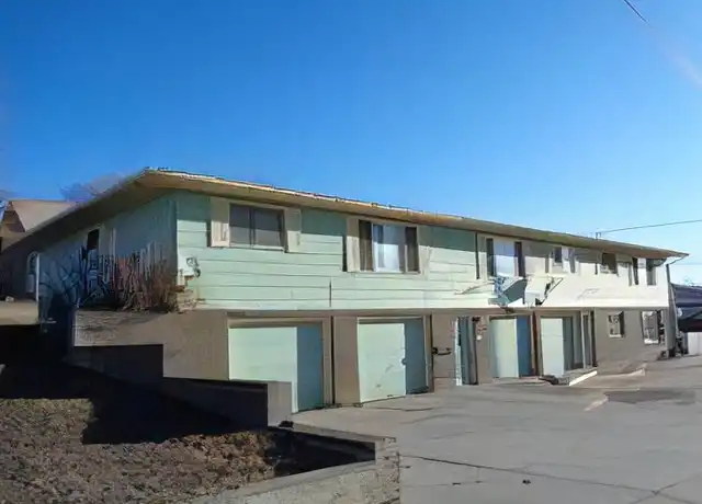 Property at 917 Alder St Unit 1, Rawlins, WY, 82301, 2 beds, 1 bath, [object Object]