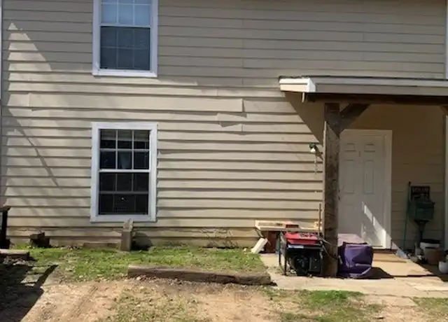 Property at 1010 Bernard St Unit RBERNL-2-A, Denton, TX, 76201, 1 bed, 1 bath, [object Object]