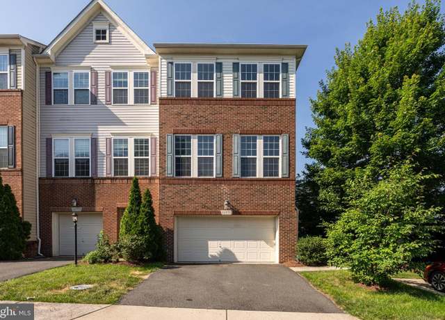 Photo of 22571 Highcroft Ter, Brambleton, VA 20148