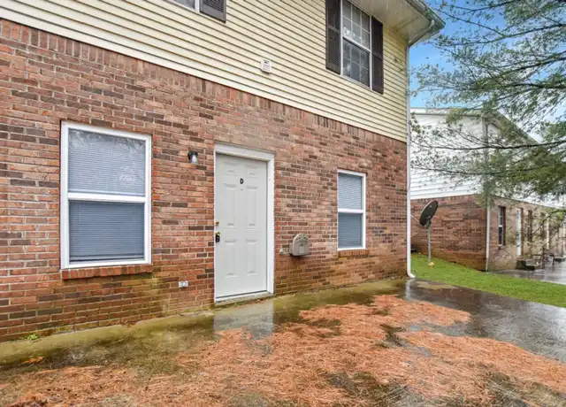 Property at 701 Peachers Dr Unit D, Clarksville, TN, 37042, 2 beds, 1 bath, [object Object]