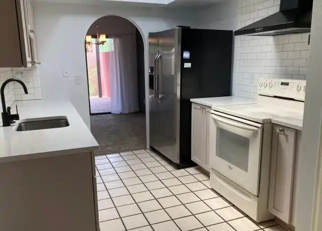 Property at 206 E Calle Turquesa, Tucson, AZ, 85704, 2 beds, 2 baths, [object Object]