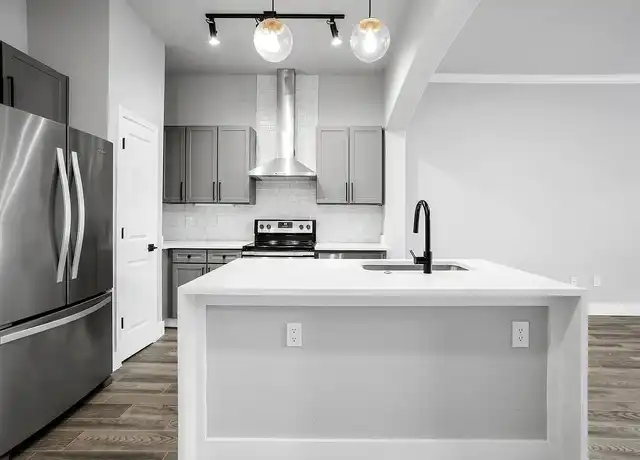 Property at The Fitz - 600 Studemont St, Houston, TX, 77007, 1-2 bed, 1-2 bath, [object Object]
