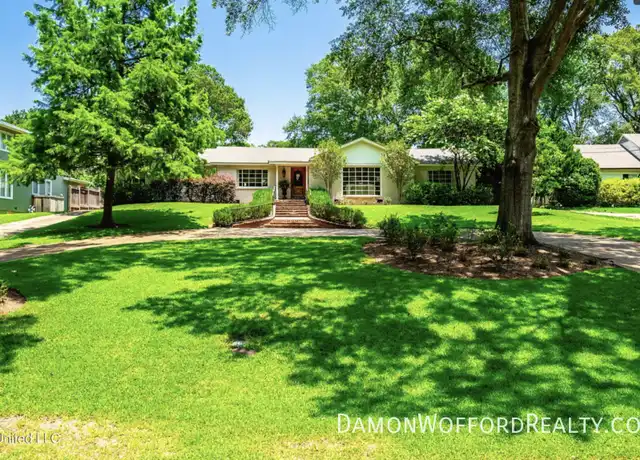 Property at 3678 Cavalier Dr, Jackson, MS, 39216, 4 beds, 3 baths, [object Object]