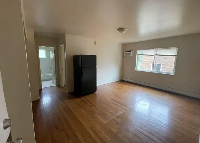 Property at 131 Kinsey Ave Unit 8, Cincinnati, OH, 45219, 1 bed, 1 bath, [object Object]