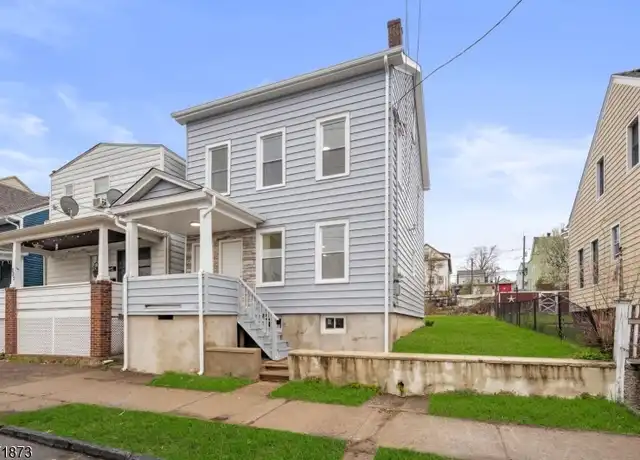 Property at 325 N 7th St Unit 1-1, Prospect Park, NJ, 07508, 2 beds, 1 bath, [object Object]