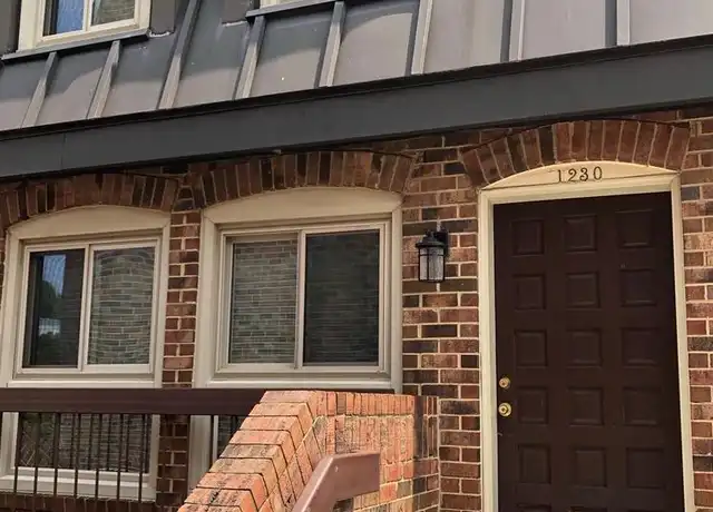 Property at 1230 Eton Ct NW Unit T26, Washington, DC, 20007, 3 beds, 2.5 baths, [object Object]