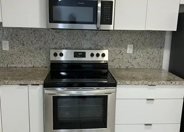 Property at 3199 Foxcroft Rd #102, Miramar, FL, 33025, 3 beds, 2 baths, [object Object]
