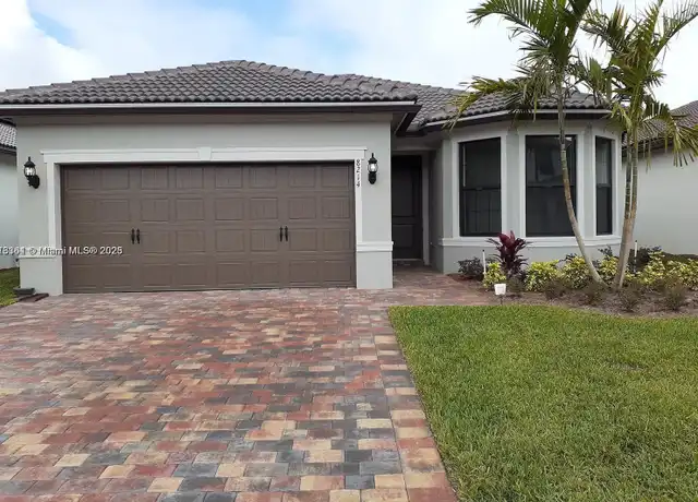 Property at 8214 Hanoverian Dr Unit 8214, Lake Worth, FL, 33467, 3 beds, 2 baths, [object Object]