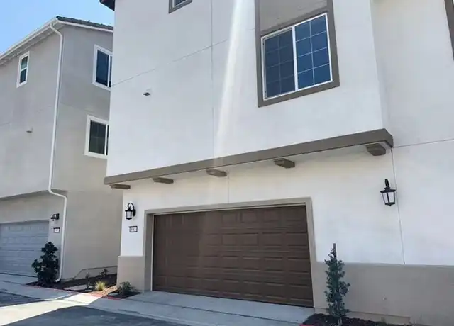 Property at 5985 Huntington Dr, Eastvale, CA, 92880, 4 beds, 4 baths, [object Object]