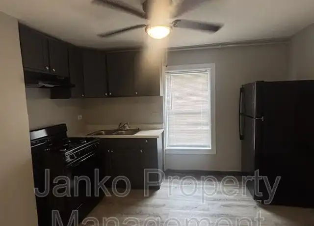 Property at 5208 S Kenneth Ave Unit B, Chicago, IL, 60632, 3 beds, 1 bath, [object Object]