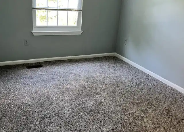 Property at 3212 Tapestry Cir, Burtonsville, MD, 20866, 2 beds, 1.5 baths, [object Object]