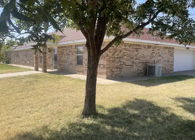 Property at 600 5th St, Canyon, TX, 79015, 3 beds, 2 baths, [object Object]