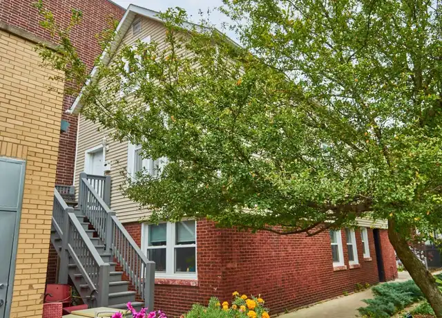 Property at 2032 W Roscoe St #1, Chicago, IL, 60618, 2 beds, 1 bath, [object Object]