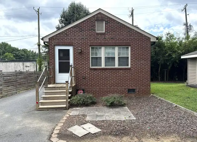 Property at 4916 Elder Ave, Charlotte, NC, 28205, 1 bed, 1 bath, [object Object]