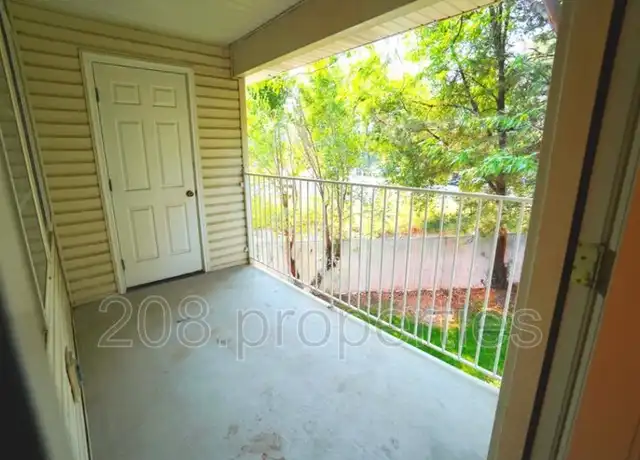 Property at 6589 W Lucky Ln, Boise, ID, 83714, 2 beds, 2 baths, [object Object]