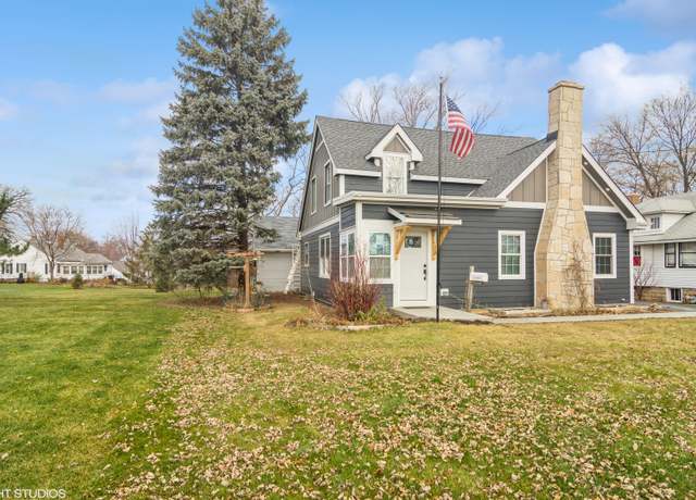 Photo of 116 E Main St, Lake Zurich, IL 60047