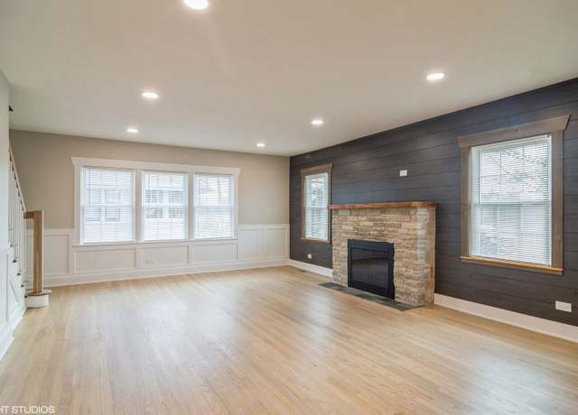 Photo of 116 E Main St, Lake Zurich, IL 60047